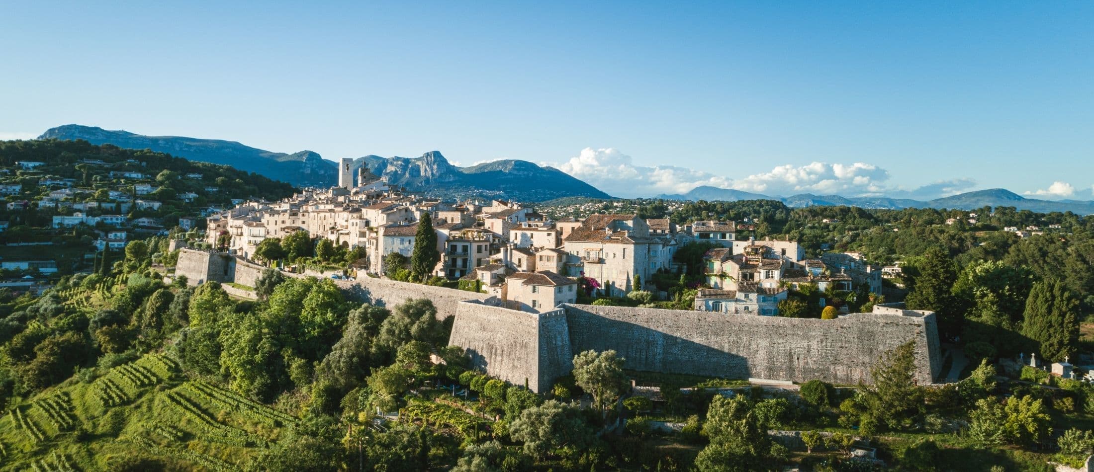Saint-Paul-de-Vence — Вечная деревня художников